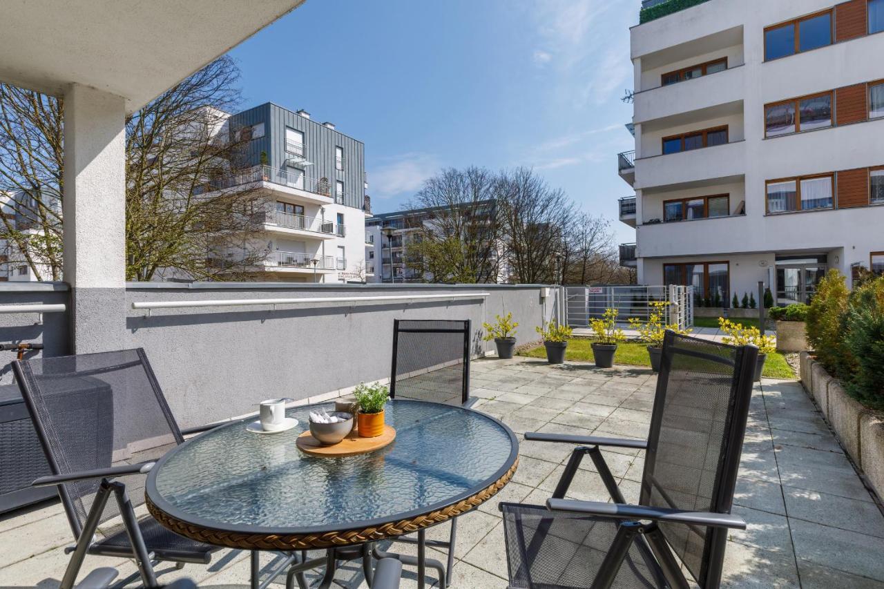 Family Apartment Magic & Sea With Terrace By Noclegi Renters Swinoujscie Kültér fotó