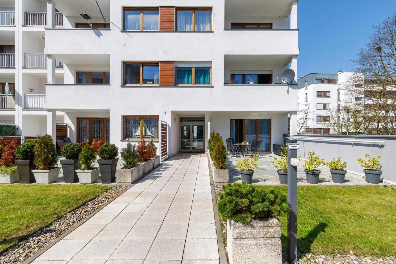 Family Apartment Magic & Sea With Terrace By Noclegi Renters Swinoujscie Kültér fotó